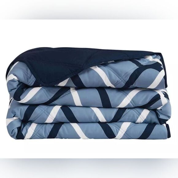SEASONS Queen Alternative Down Diamond Quilted Reversible Comforter Navy Blue - Picture 5 of 7